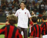 Milan'da �ifte sevin�