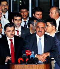 250 bin s�zle�meli memura 'kadrolu' haklar� geliyor