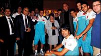 '80 milyon taraftar arkan�zda'