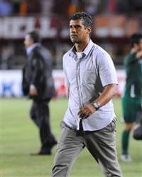 Rijkaard'a Sabri �oku