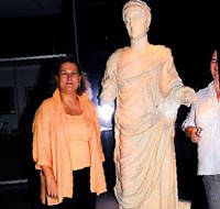 Sabanc� M�zesi'ndeki sergi Herald Tribune'e haber oldu