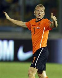 Kuyt 4 hafta yok