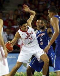 Basketbol�da zor virajday�z