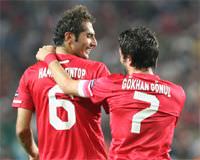 Daniel van Buyten Hamit Alt�ntop bel�ika 2012 Avrupa �ampiyonas� T�rkiye