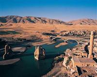 sanat�� �mza sezen aksu Hasankeyf