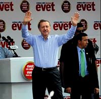 'Evime gelsin alt�n musluk var m� g�rs�n'