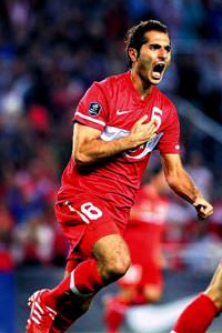 Hamit'ten Kad�k�y mesaj�