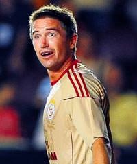 Kewell hem tak�ma hem de 11'e d�necek