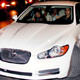 Yeni Bentley eski e�e emanet