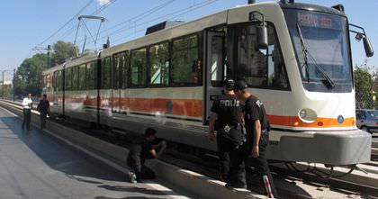 Deneme s�r���nde kaza yapt�