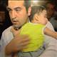 Minik Burhan ailesine kavu�tu