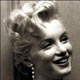 Marilyn misiniz, Jackie mi?