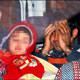 Yasak a�ka evde bask�n