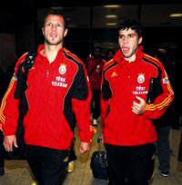 Ve Baros kazand�!
