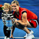 �nce anneyim, sonra tenis�i