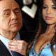 Berlusconinin maskeli seks partileri