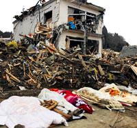Naoto Kan Yukio Edano N�kleer santra tsunami deprem japonya