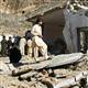 Taliban iki okulu havaya u�urdu