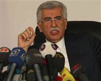 YSK ba�kan�na MHP'li 10 vekil soruldu