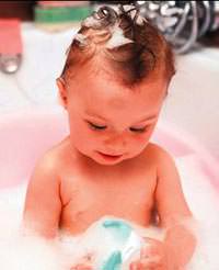 Ate�li bebe�e �l�k banyo