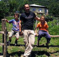 �lk Lazca roman� yay�mland�