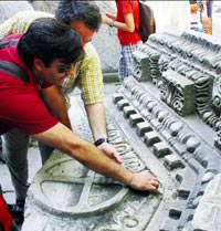 �stanbul'u ya��yor g�zleri kapal�