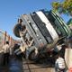 Beton mikserinin ge�ti�i yol ��kt�