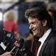 Charlie Sheen ekrana d�n�yor