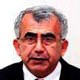 Vekil �ak�r kalbine yenildi