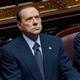 Berlusconi �o�unlu�u kaybetti