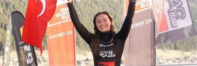 Şahika Ercümen dünya rekoru kırdı