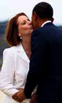 Obama ve Gillard'�n samimiyeti dile d��t�