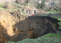 Dev obruk bilim adamlar�n� harekete ge�irdi