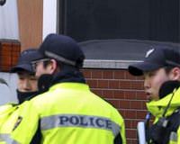 13 bin polis 1 ki�inin pe�inde