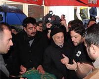Azer B�lb�l'�n cenazesinde gergin anlar