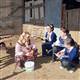 K�ylerine gazete gelmeyince...