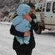Bebekleriyle mahsur kald�lar