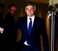 Yalanc� bakana m�ebbet yolu