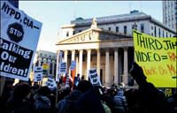 ABD'li M�sl�manlar fi�lenmeyi protesto etti