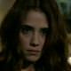 S�r perdesi aralan�yor