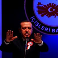 'Bir ucu Ergenekon bir ucu PKK hatt�'