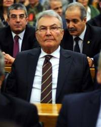 Deniz Baykal'dan su� duyurusu