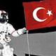Ay'a giden T�rk bayra�� Oyuncak M�zesi'nde!