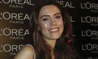 Cansu Dere t�p oynuyor!