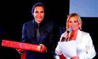 Enbe hem sahne ald� hem �d�l verdi
