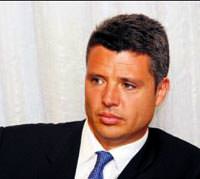 Saran'� 'M�T'�iyim' diye doland�rd�lar