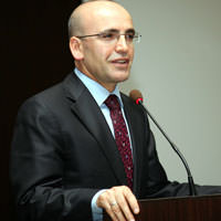 �im�ek de S&Pye tepkili