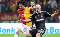 Ernst'ten derbi hakemine şok sözler