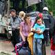 Sakarya'da iki yolcu minib�s� �arp��t�