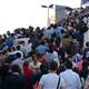 �irinevlerde insan trafi�i isyan ettirdi